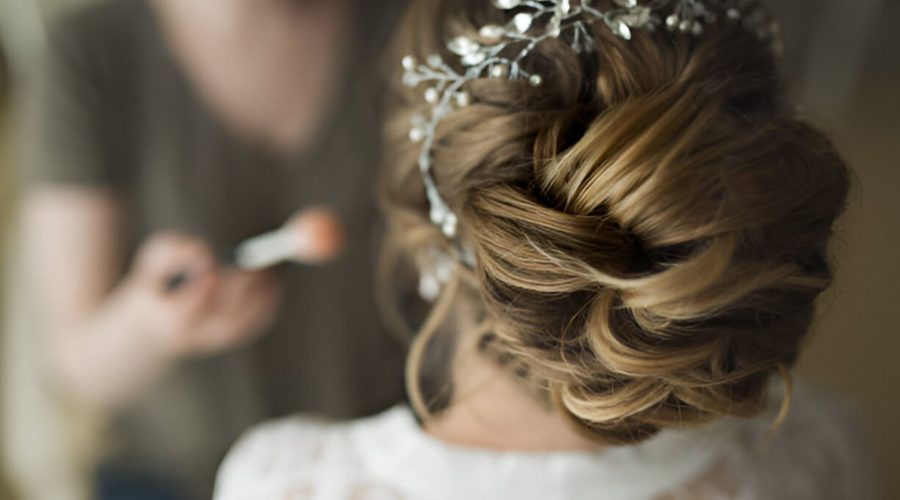 Bridal Salon Checklist – Everything You Need to Book Before the Big